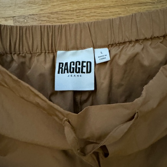 RAGGED JEANS PANTS! - Picture 2 of 3